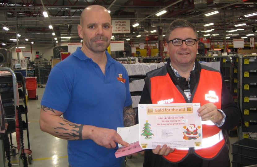 Robert BUckland MP with Royal Mail Engineer, Steve Pritchard