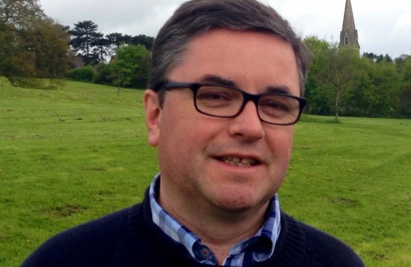 Robert Buckland MP welcomes news that unemployment has fallen in South Swindon again  